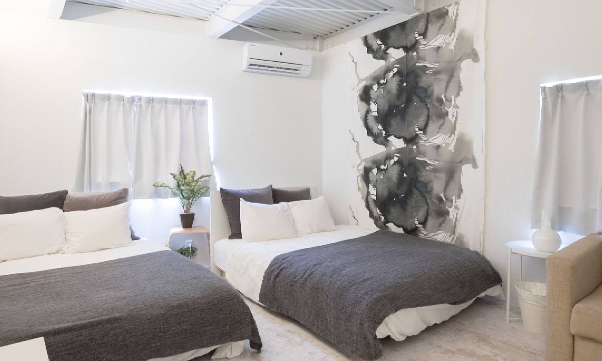 Tsuruhashi Hostel | HIPPO Hostel & Cafe Bar