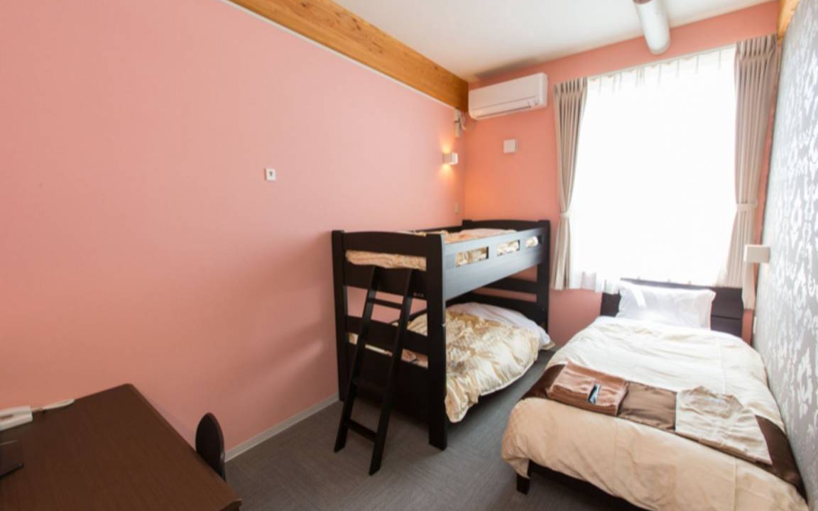 Shiwa Hotel | Hotel ∙ Ogarin