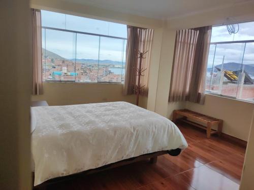 Lake Titicaca - Puno Hotel | Hospedaje wisny in