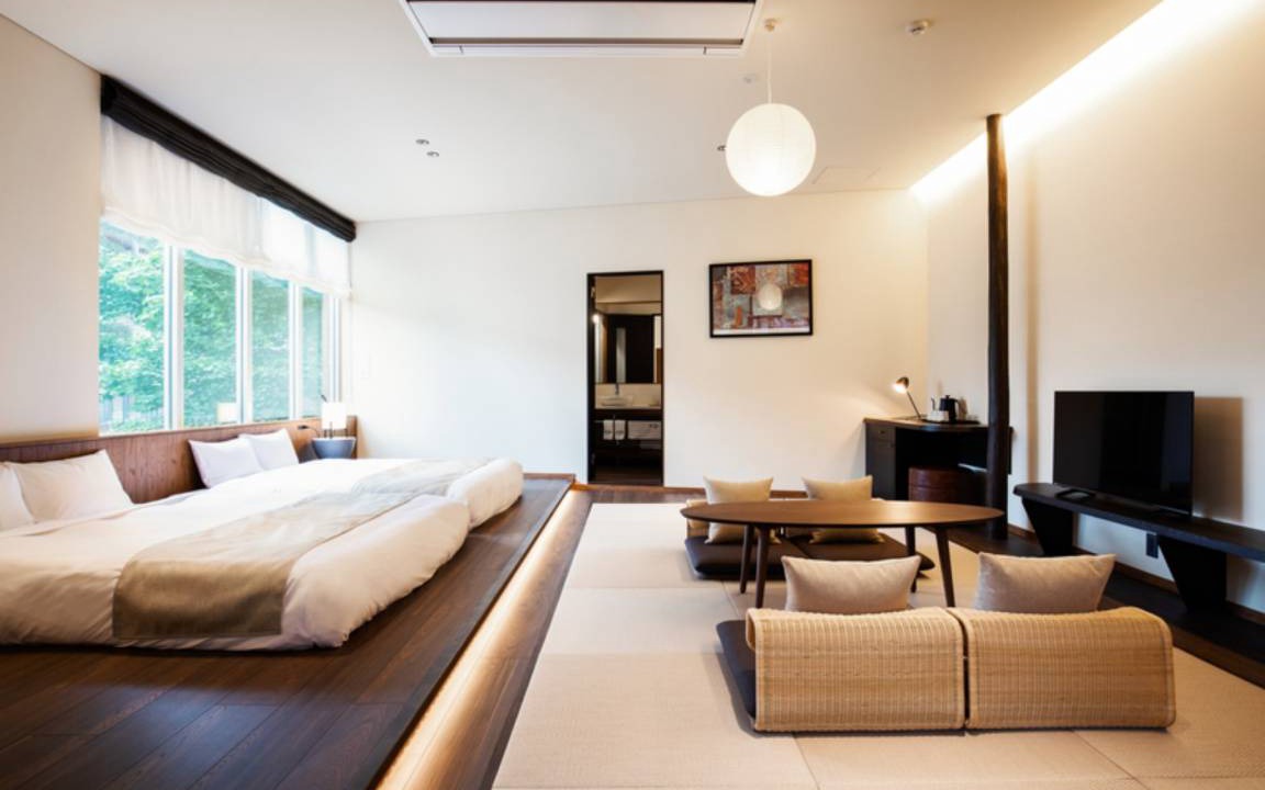 Karuizawa Hotel | Hotel ∙ HOTEL KARUIZAWA CROSS