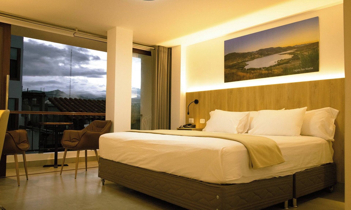 Banos del Inca Hotel | Hotel Baños del Inca Premium
