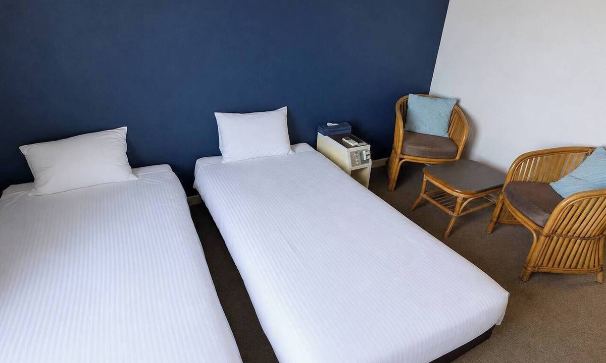 Kakisaki Hotel | Hotel Cliffside