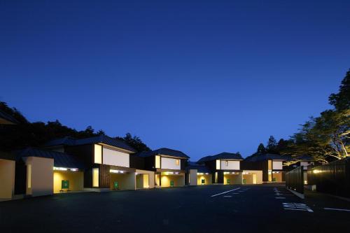 Ozu Hotel | Hotel Forest