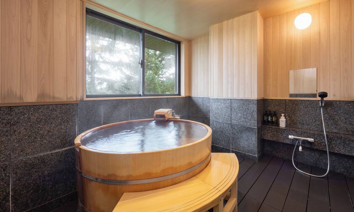 Niseko Hotel | Hotel Kanronomori