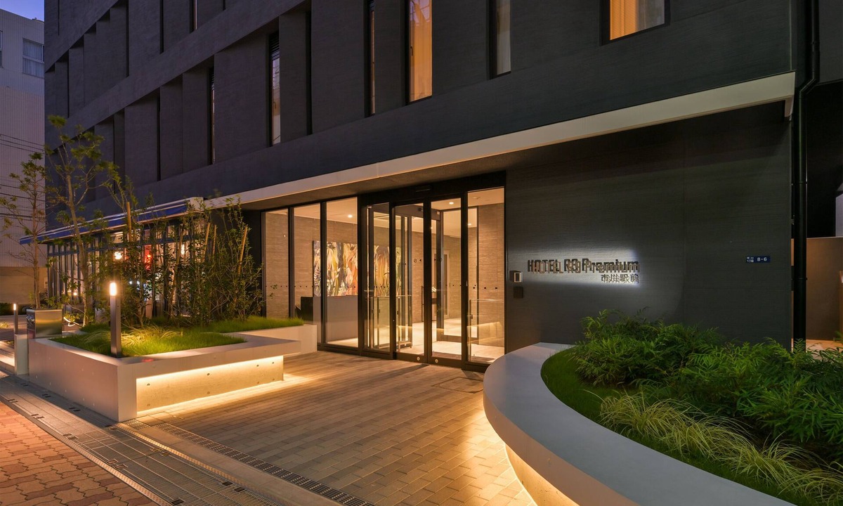 Ichikawa Hotel | HOTEL R9 Premium Ichikawaekimae