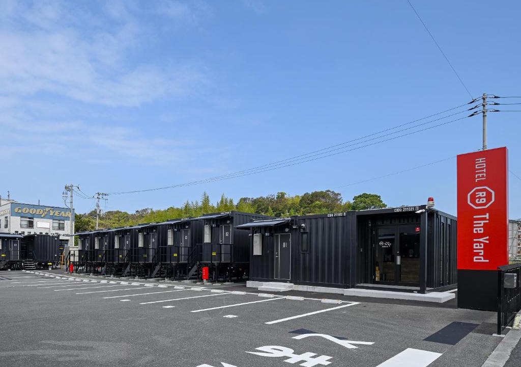 Shikokuchuo Hotel | HOTEL R9 The Yard Shikokuchuo