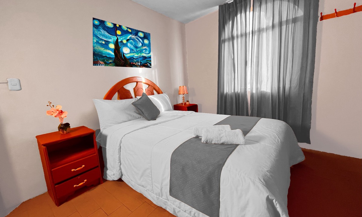 Jose Luis Bustamante y Rivero Hotel | HOTEL SUITE FLORENCE