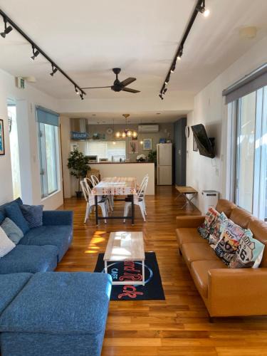 Yabu House | Hotel YANBARUNIA Nago