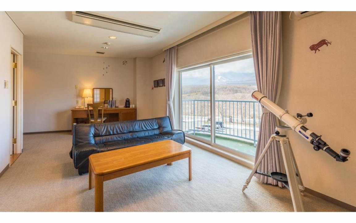 Nobeyama Hotel | Hotel ∙ Yatsugatake Grace Hotel