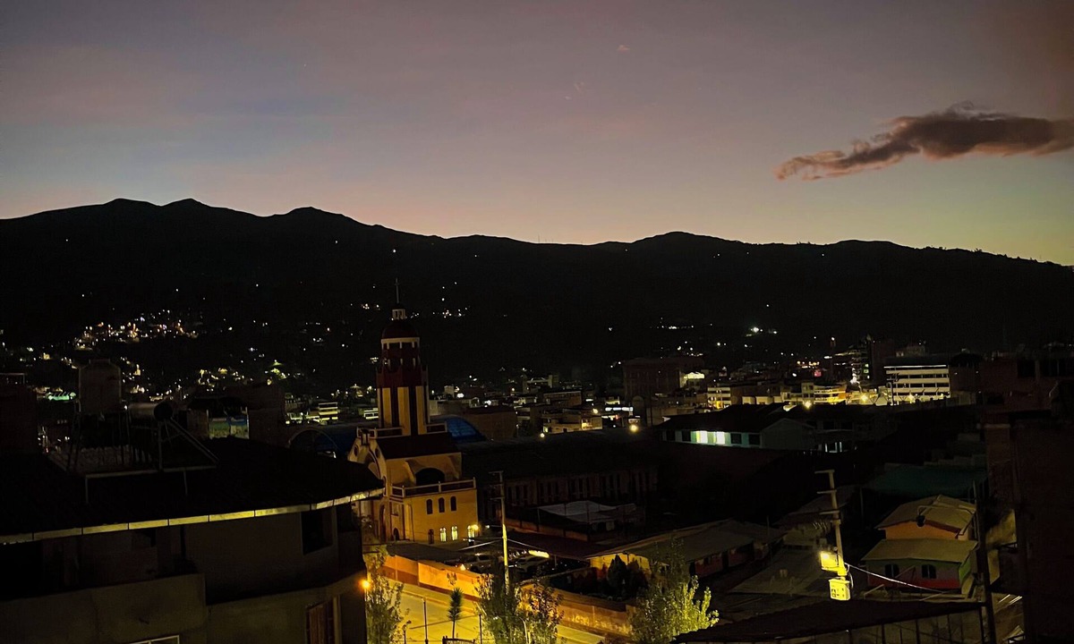 Huaraz Apartment | Huaraz Skyview Apartment - Top Floor with Mountain Views