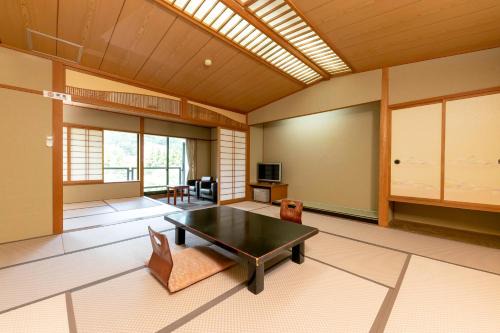 Kinugawa Onsen Hotel | Itoen Hotel New Sakura