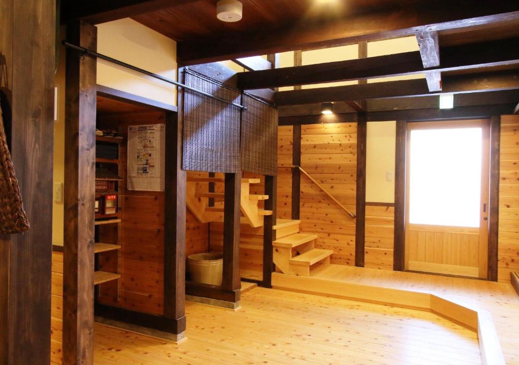 Ena House | Iwamura Guest House Yanagiya