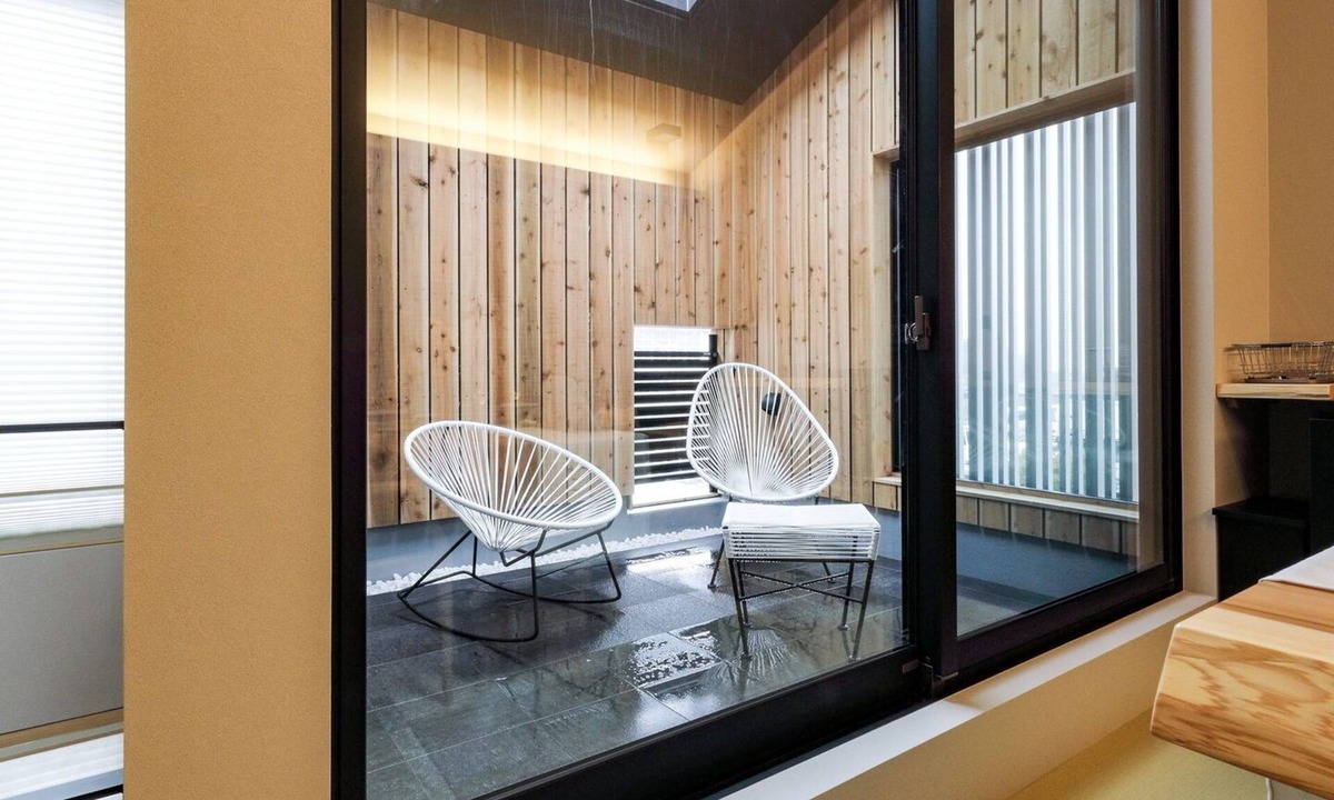 Teradomari Apartment | Japanese style room perfect for consecutive nights with kitchen