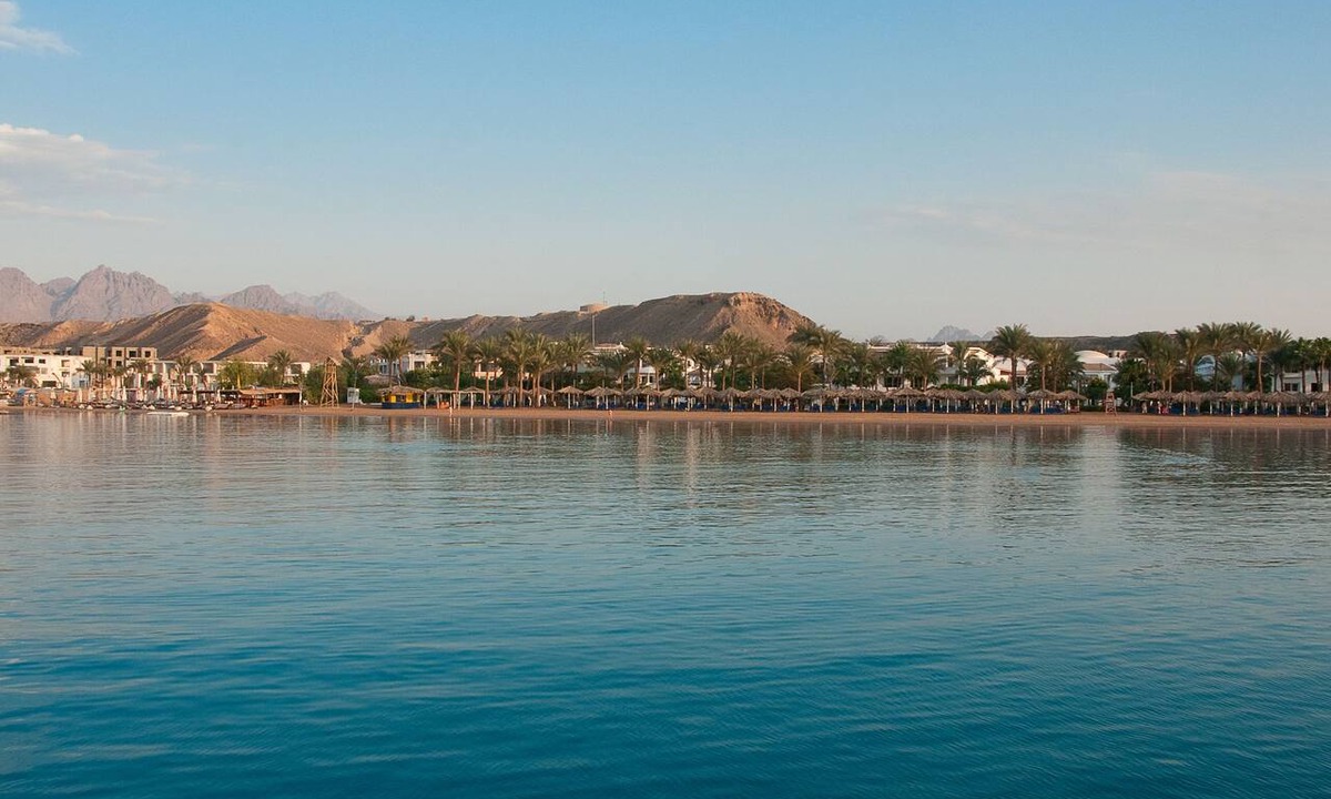 Ras Umm Sid Hotel | JAZ Elite Palace – Adults Friendly 16 Years Plus