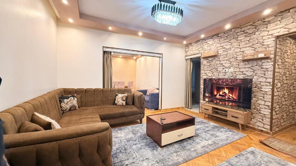Al Duqqi Apartment | Joy Homes - Dokki - 3 Bedrooms Apartment in front of Sheraton Hotel - 2 Bathrooms