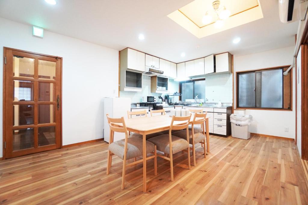 Namba Apartment | Kagetsu 2nd Building