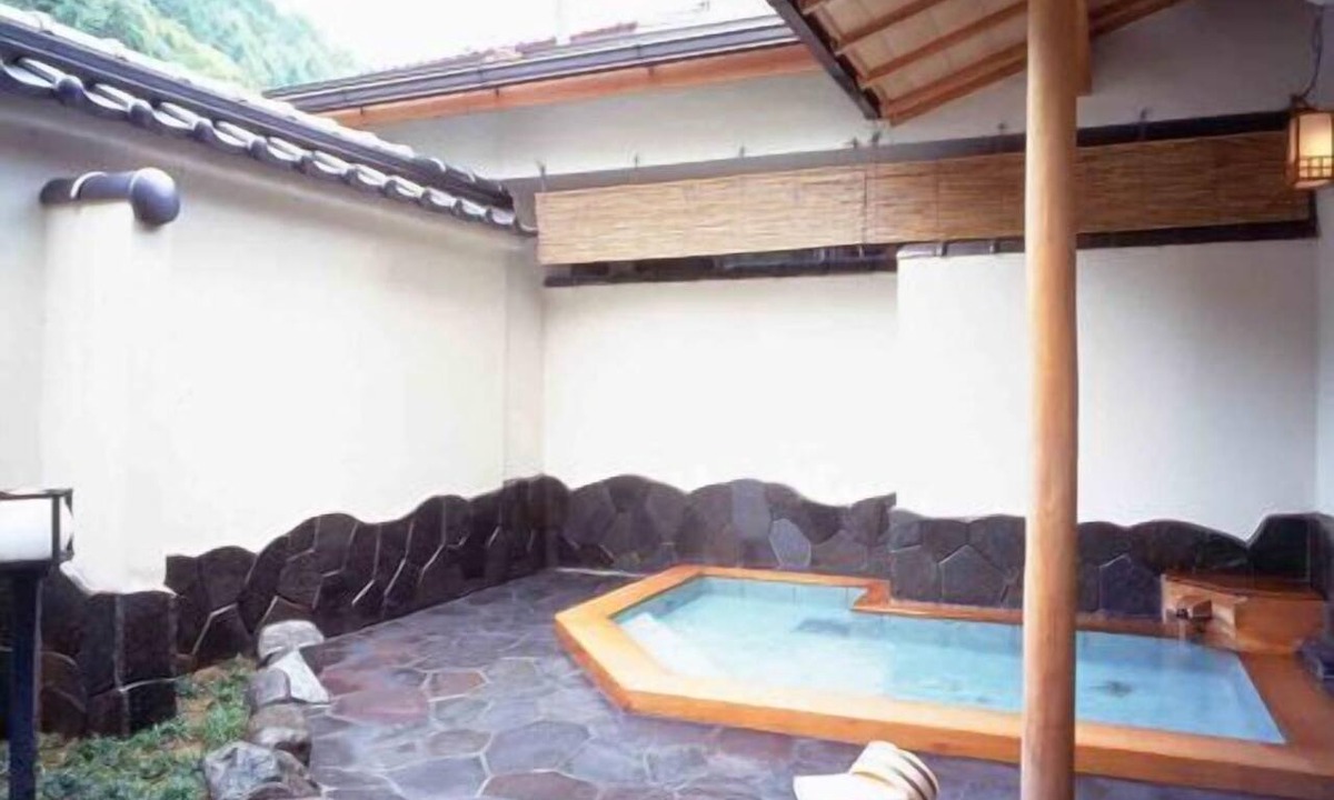 Nagawa-machi House | Kakeyu Onsen Shikanoya Ryokan