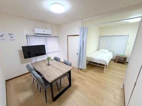 Katsushika Villa | Kamakura area with a traditional atmosphere 4DK apartment for rent Maximum 8 people Easy access to Asakusa and Ueno Long-term stays welcome 3 bedrooms