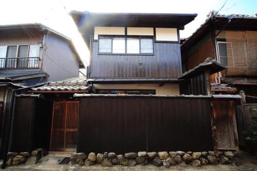 Fushimi House | Kamon Inn Inari
