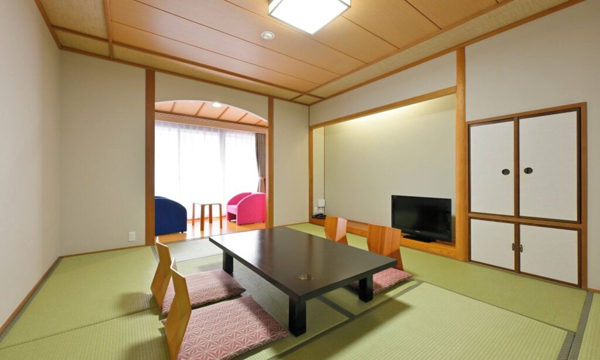 Dogo Hot Spring House | KKRDOGOYUDUKI