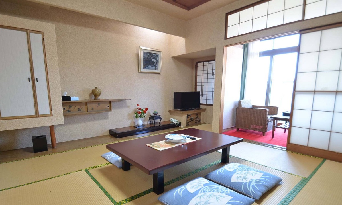 Shika House | Kogetsukan