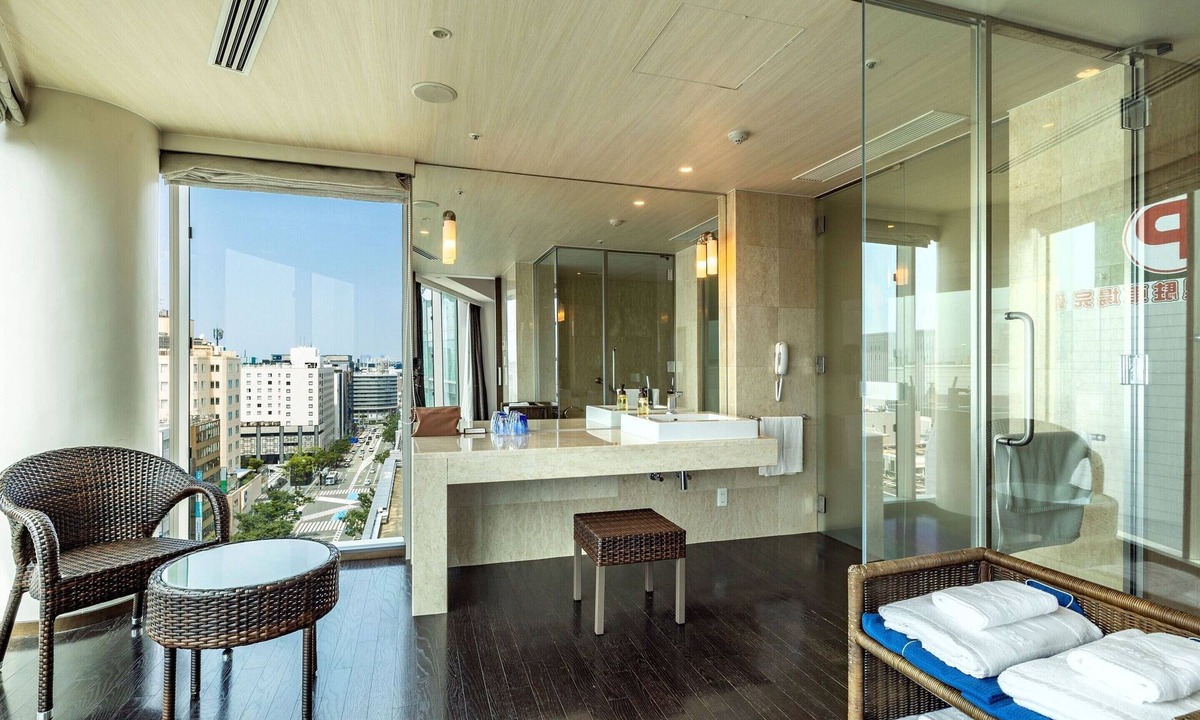 Hakataekihigashi Hotel | KOKO HOTEL Premier Hakata