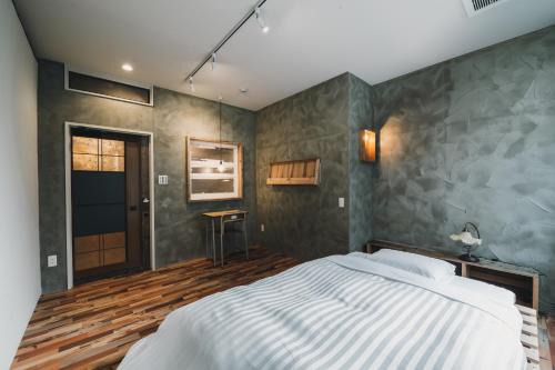 Higashi-Ta Machi Hostel | Kotori Coworking & Hostel Takamatsu