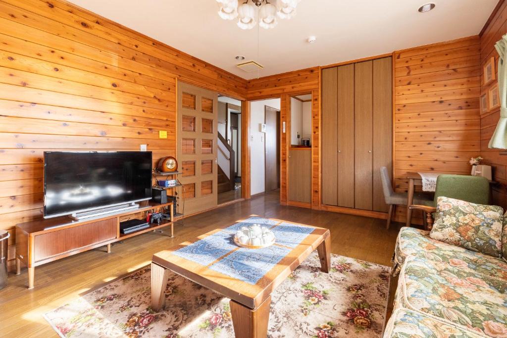 Fujisawa Apartment | Kugenuma Kaigan Beachside House#ENOSHIMA#Aquarium