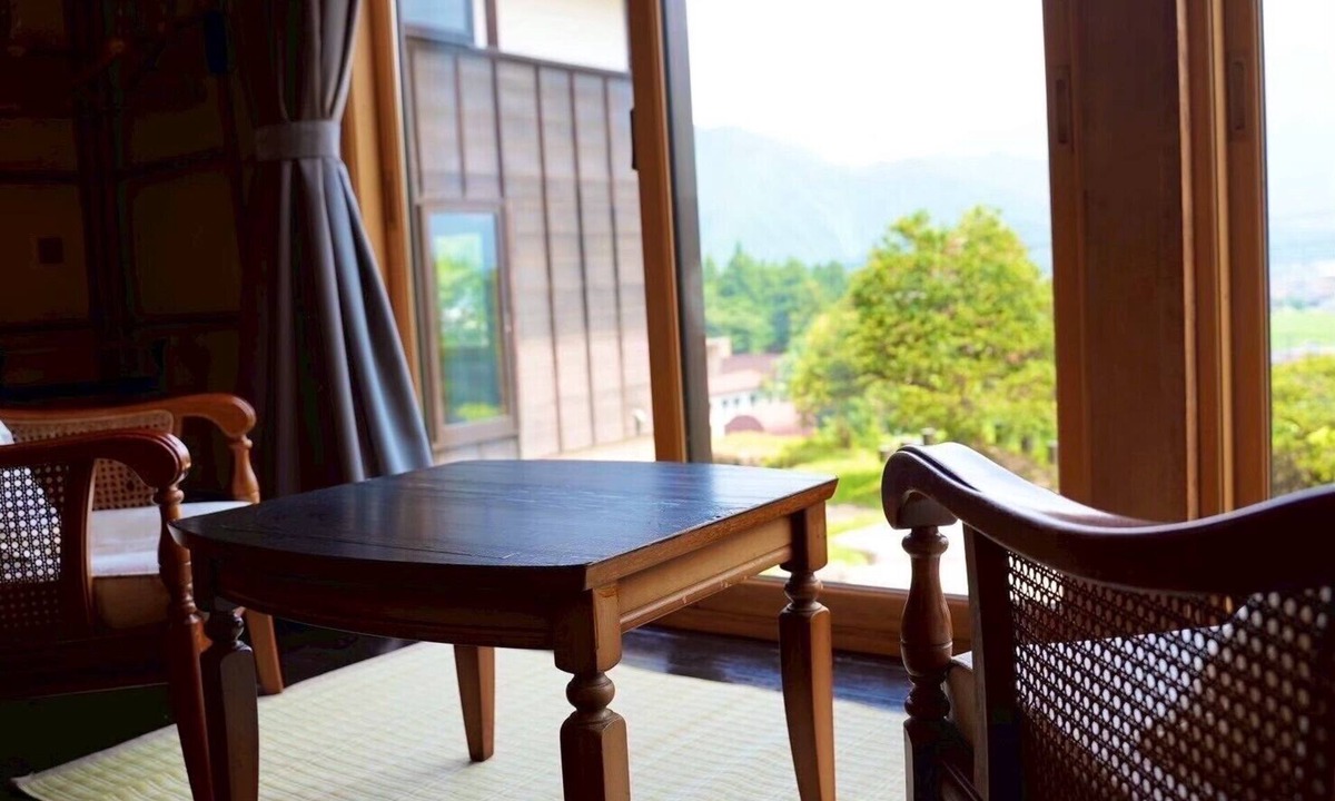 Minamiuonuma House | Kutsurogian