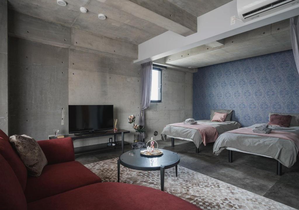 Kadena-cho Apartment | La luna