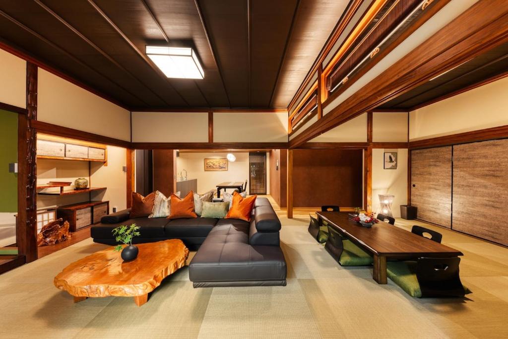 Konpira Onsen Villa | Liendepremierコスモ 1棟貸切の宿 庭園のある日本家屋 JR琴平駅から徒歩2分