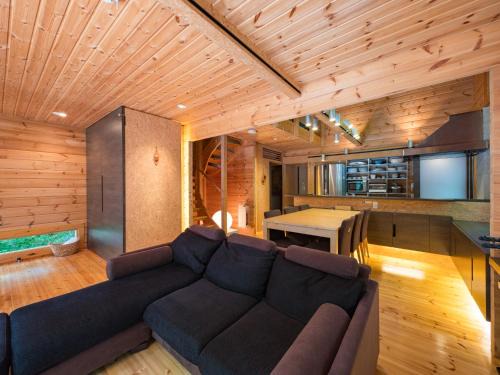 Nasu House | Logcabin Miyagawa in Nasu -那須 宮川邸-