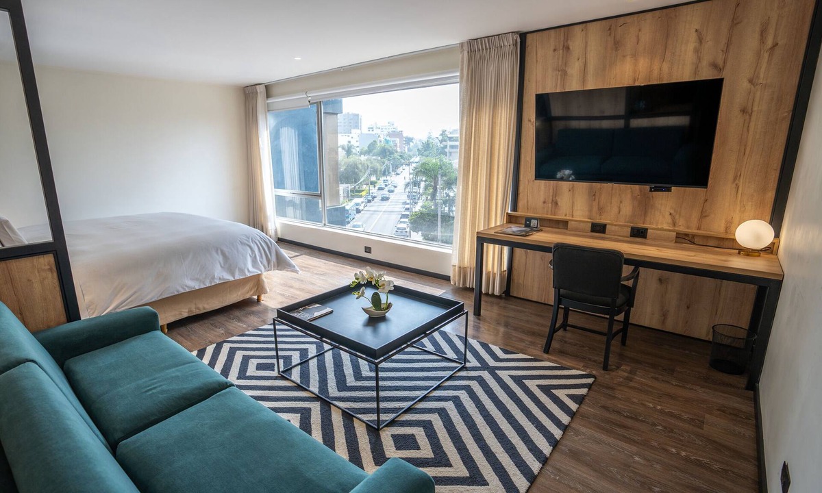 Sector 1 Hotel | Luoxo Hotel