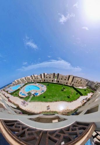 Sahl Hasheeh Apartment | luxury Beachfront Studio- Foreign Nationals Only