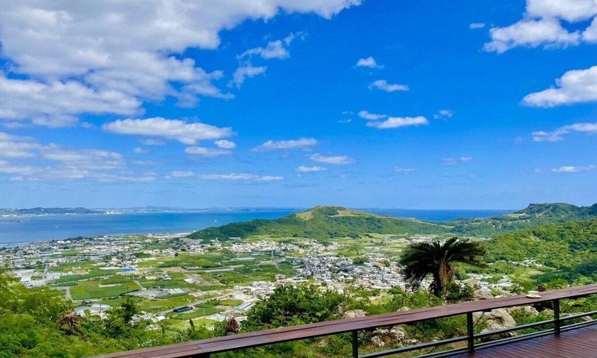 Sashiki Villa | Luxury Oceanview Villa in Okinawa | Private Retreat with BBQ & Japanese Tatami