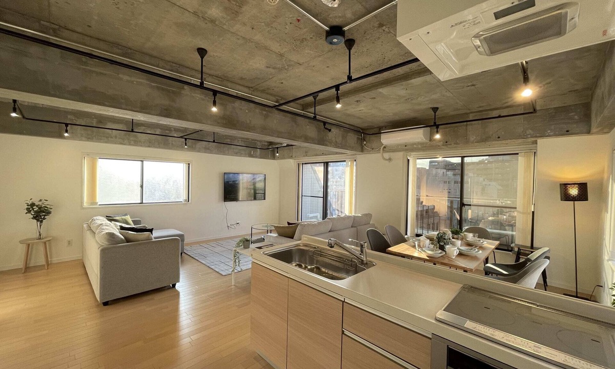 Hiroshima City Centre Apartment | M's Lea Building