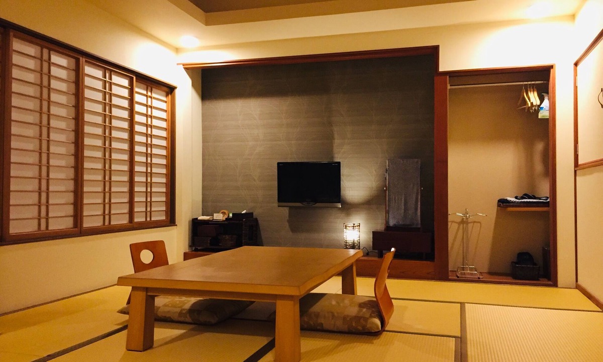 Yokote House | Marufuku Ryokan