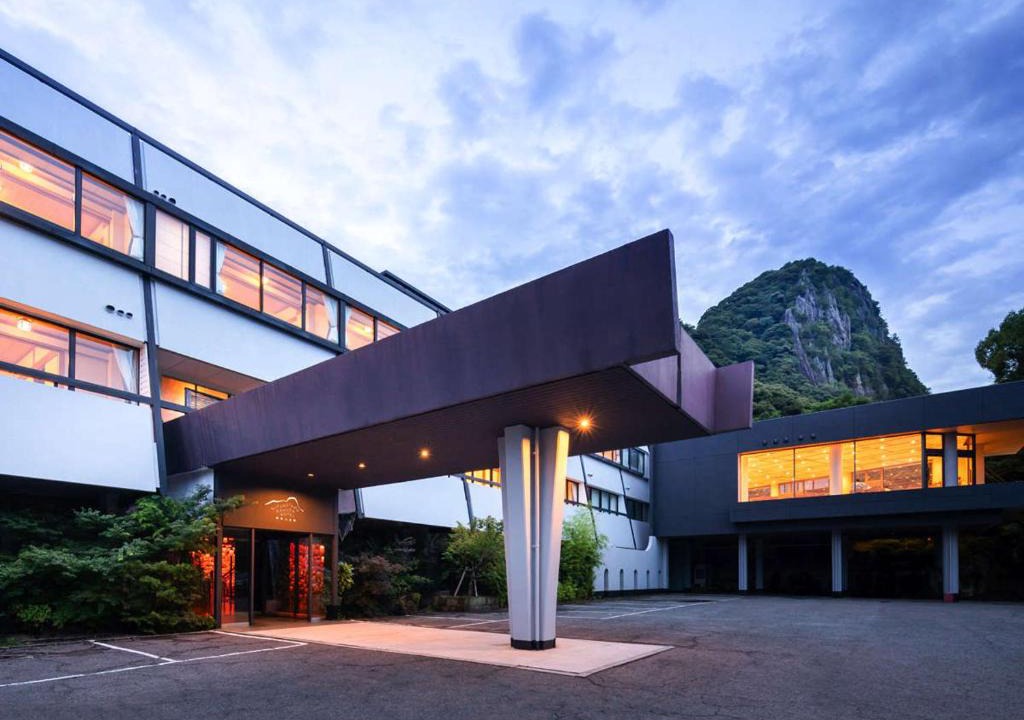 Takeo Hotel | Mifuneyama Rakuen Hotel