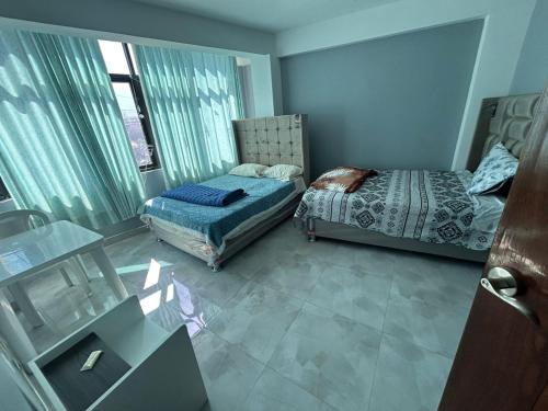 Caraz Hotel | Mishki Punuy