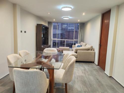 Yanahuara Apartment | Modern apartment near the Yanahuara Viewpoint