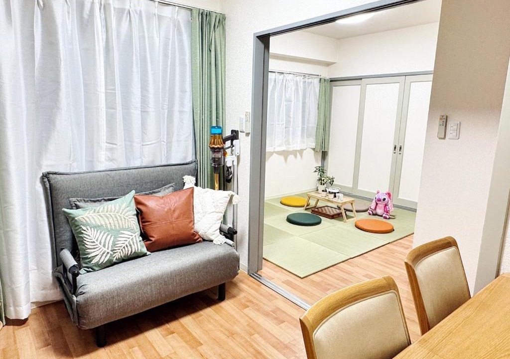 Taito Apartment | Motosakura 301, direct access to Narita and Haneda, 2 beds, 5 train lines, elevator, free bicycle rental, luxury double bed