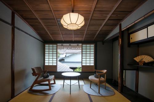 Shijo House | Nagaeke Residence - Kyoto City Designated Tangible Cultural Property -