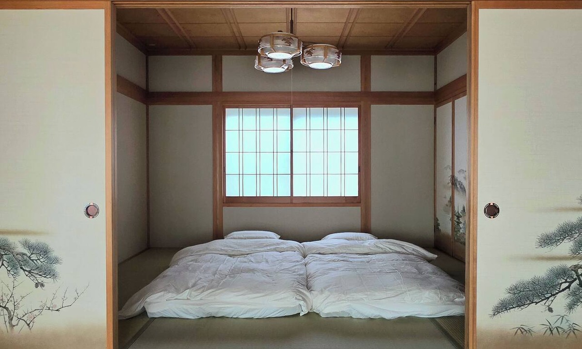 Takayama Villa | Nakataya Heritage Retreat Private Japanese room for 9 Free Shuttle Ski Hub