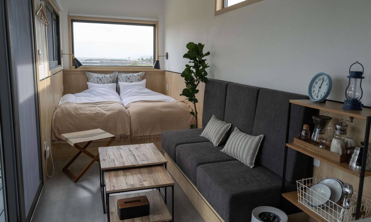 Kuroshio Hotel | Nest West Garden Tosa