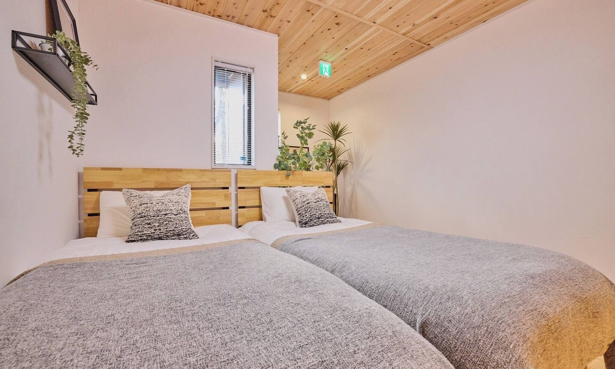 Miyota House | NewOP Newly built | Small forest house | Entire /Kitasaku District Nagano