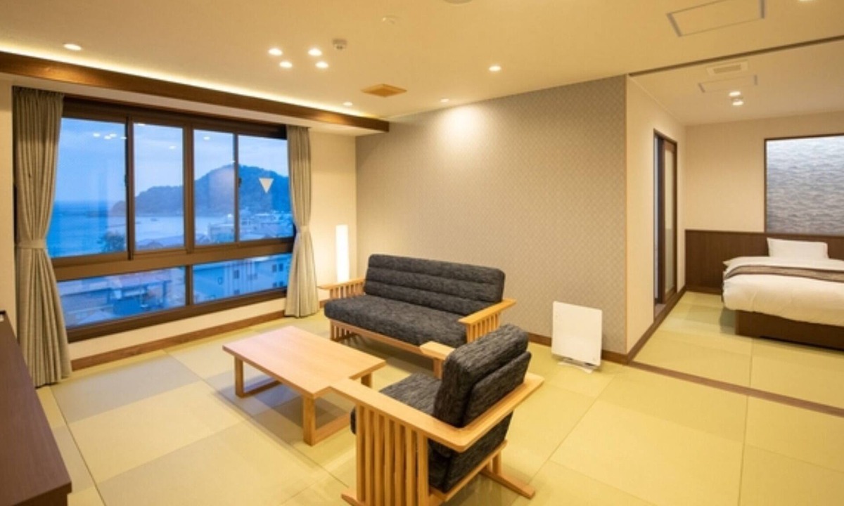 Kyotango Hotel | Nonsmoking 4 people Special room with ocean view 6th and 7th floors Spring seasonal banquet/Kyotango Kyōto