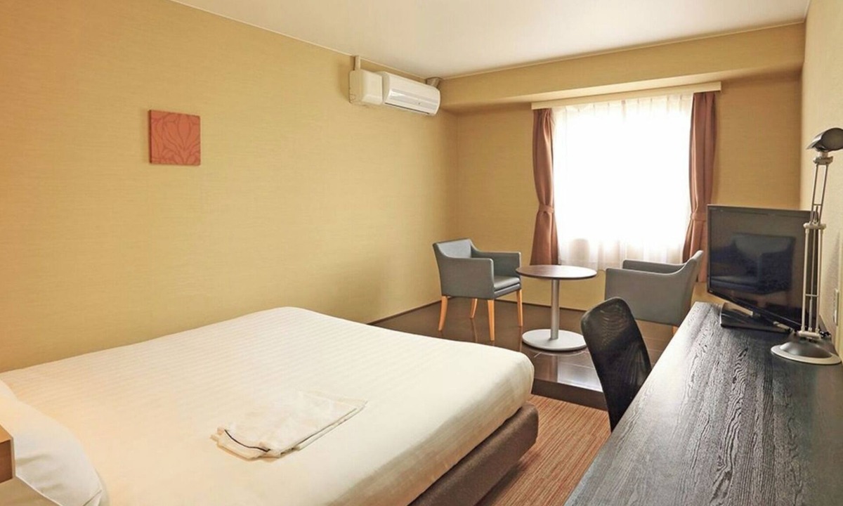 Otsu Hotel | Nonsmoking Deluxe Double breakfast included S/Otsu Shiga