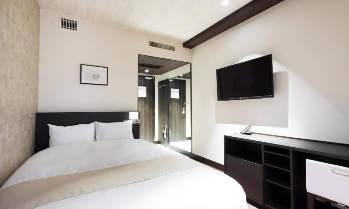 Fujisawa House | Nonsmoking Double | EN standard plan to enjoy y /Fujisawa Kanagawa