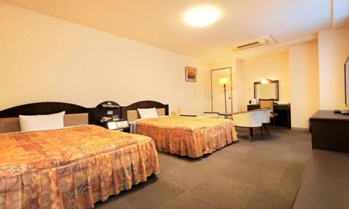 Nobeoka Hotel | Nonsmoking DX twin Breakfast included plan F/Nobeoka Miyazaki