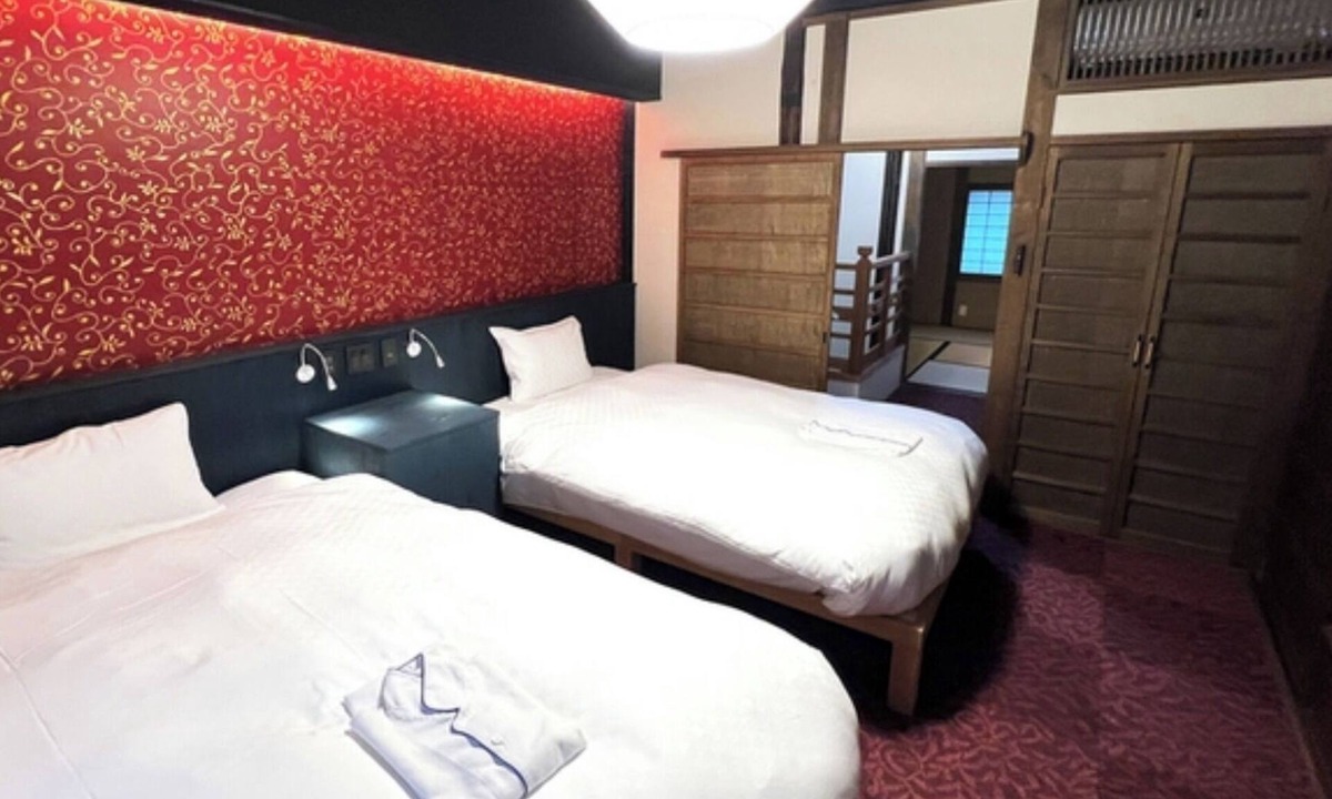 Shijo House | Nonsmoking Rinn Shijo Machiya for 2 person Room only/Kyoto City Kyōto